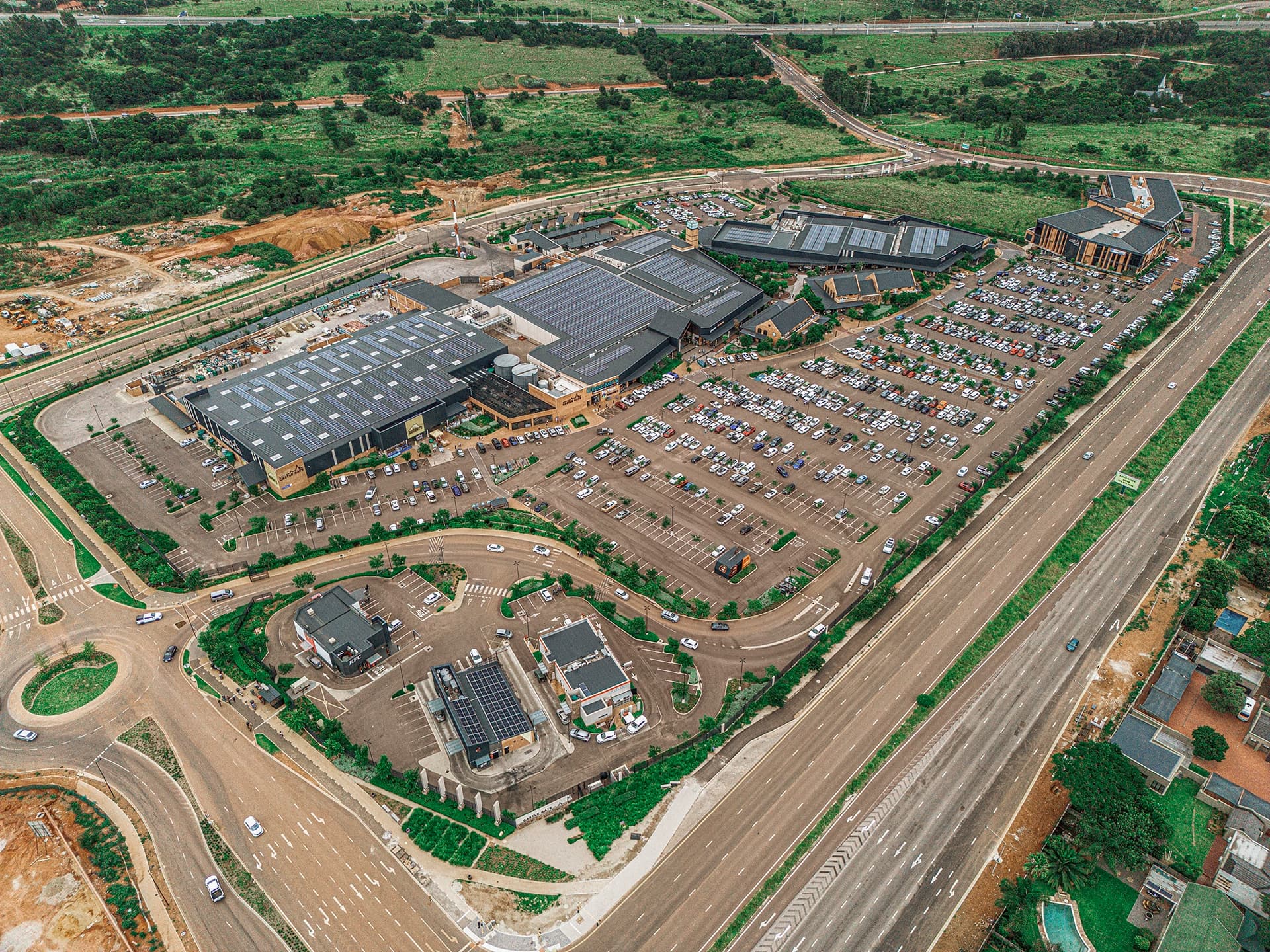 Acquisition of Stake in Old East Castle Gate Precincts