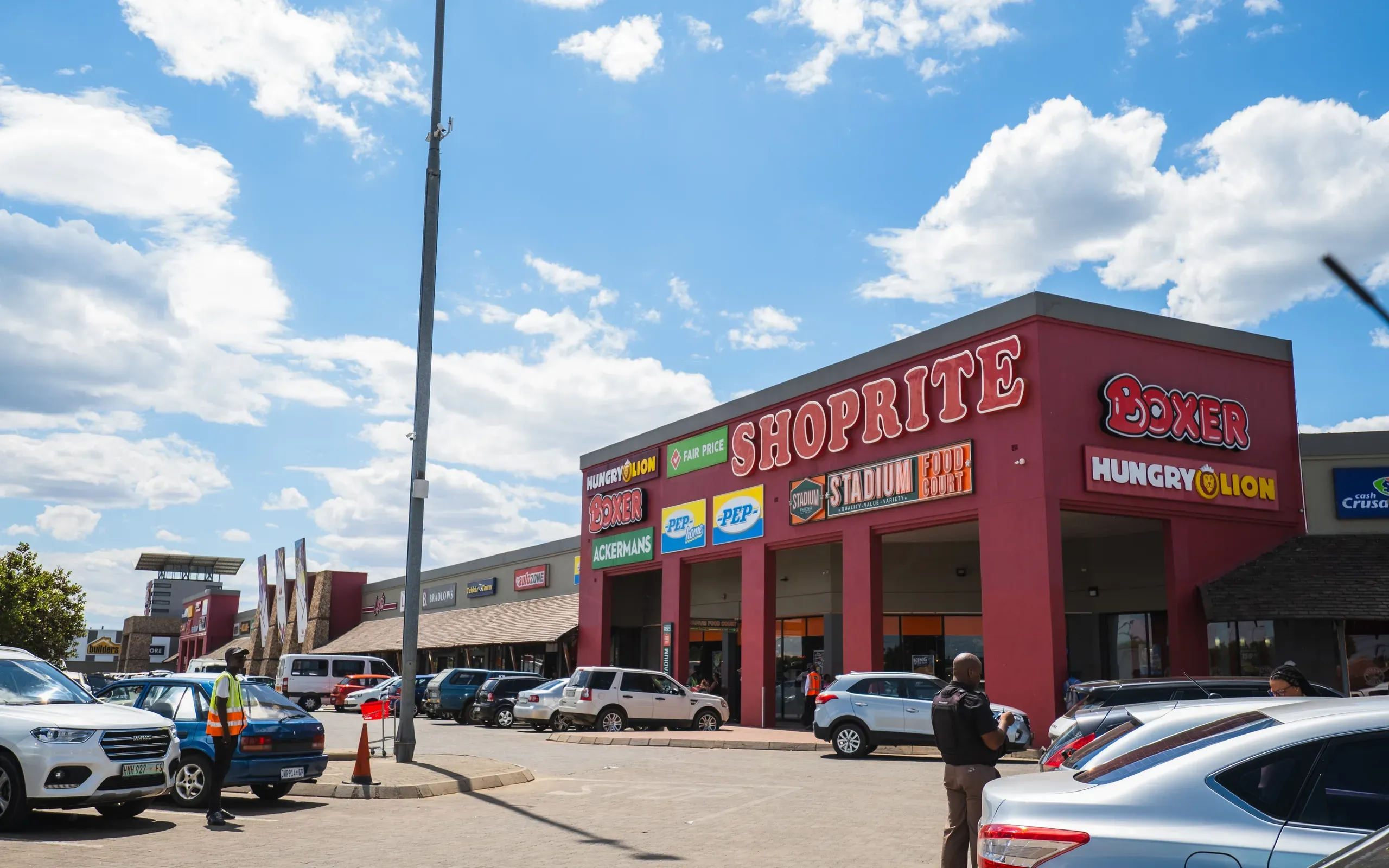 Twin City Mall 4